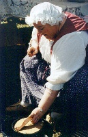 CANDLE MAKING - Drennon
